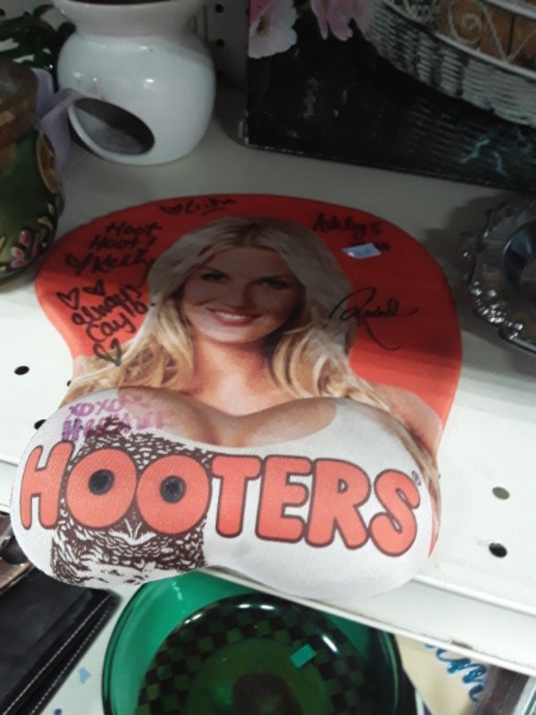 Thrift Shop Treasures (35 pics)