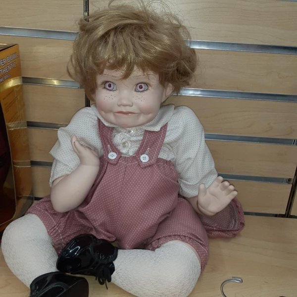 Thrift Shop Treasures (35 pics)
