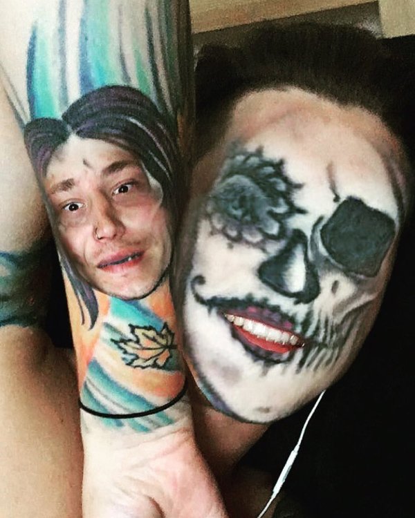 Face-Swapping Tattoos (28 pics)