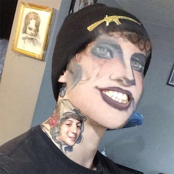 Face-Swapping Tattoos (28 pics)