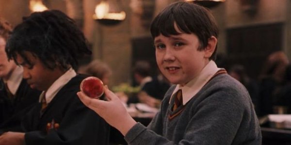 Hidden Details In 'Harry Potter' Movies (19 pics)