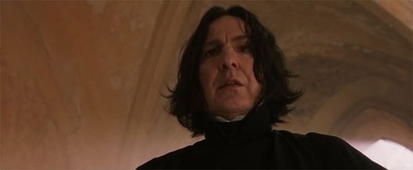 Hidden Details In 'Harry Potter' Movies (19 pics)