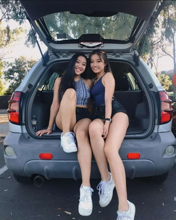 Asian Beauties (55 pics)