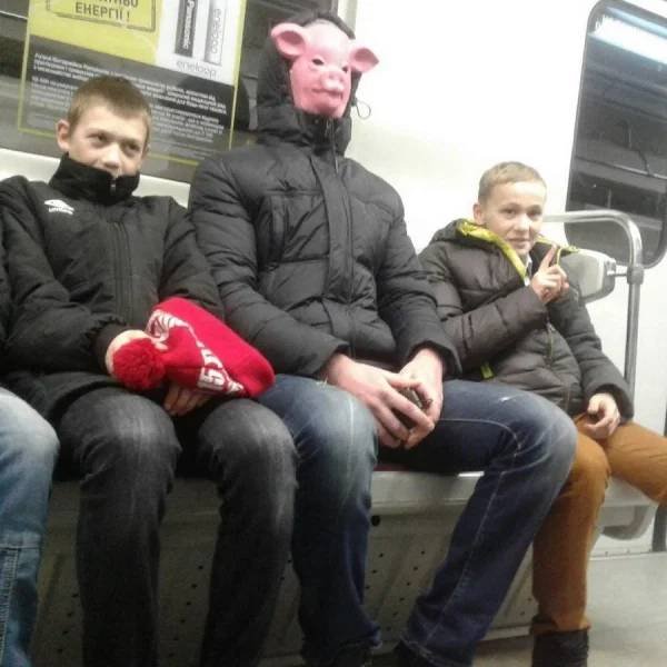 Weird Subway Passengers (39 pics)