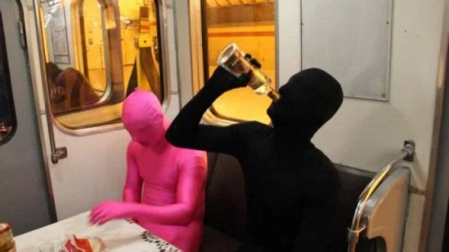 Weird Subway Passengers (39 pics)