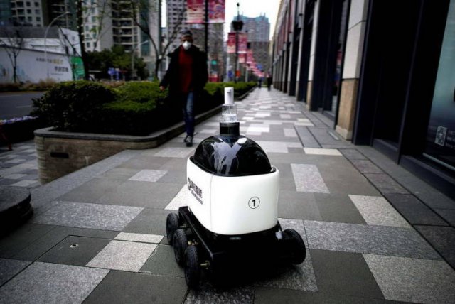 It's A Robots World (41 pics)