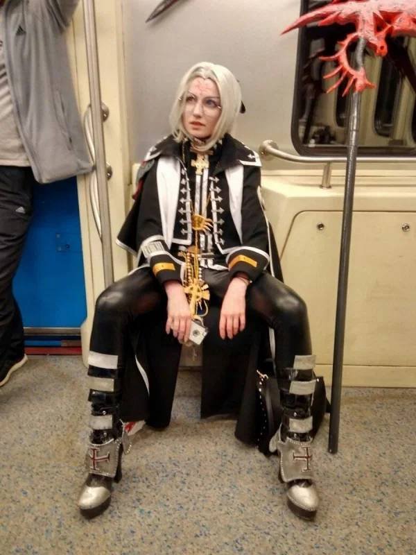 Weird Subway Passengers (39 pics)