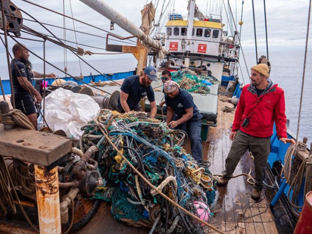 103-Ton Haul Of Plastic Garbage Was Removed From The Great Pacific Garbage Patch (15 pics)