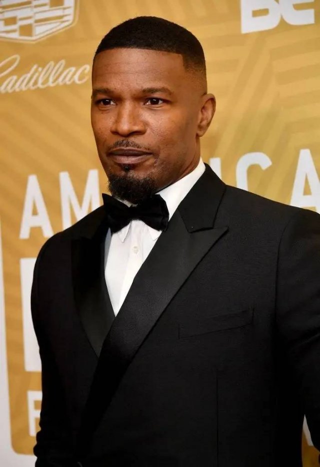 Celebrities And Their Real Names (24 pics) Celebrities And Their Real Names (24 pics)