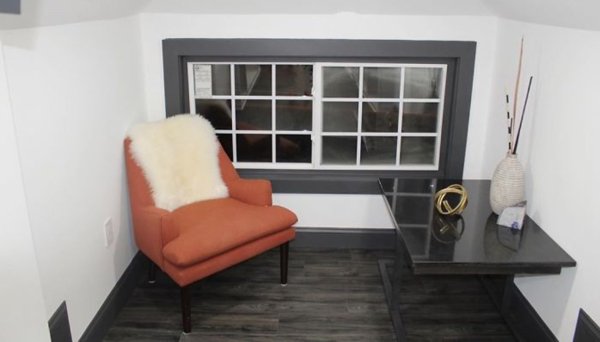 Rundown Attic Transformation (16 pics)