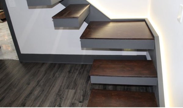 Rundown Attic Transformation (16 pics)