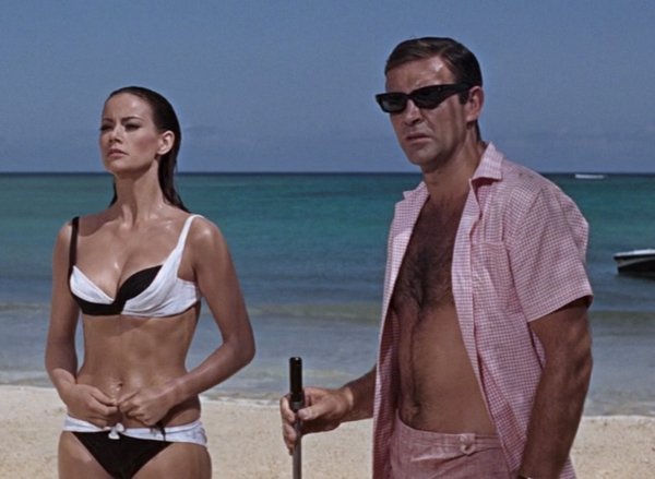 Top Box Office Bond Movies (26 pics)