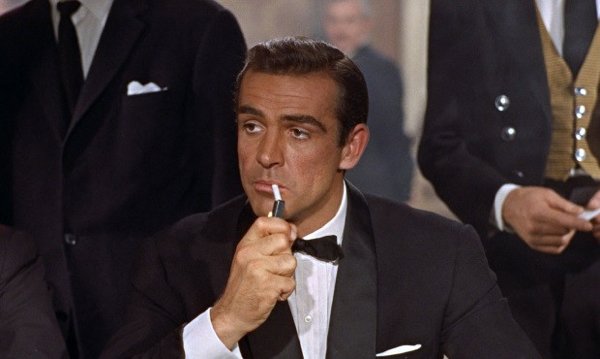 Top Box Office Bond Movies (26 pics)
