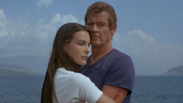 Top Box Office Bond Movies (26 pics)