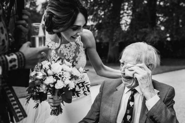 Photos Of Fathers And Their Daughters At Weddings (26 pics) Photos Of Fathers And Their Daughters At Weddings (26 pics)
