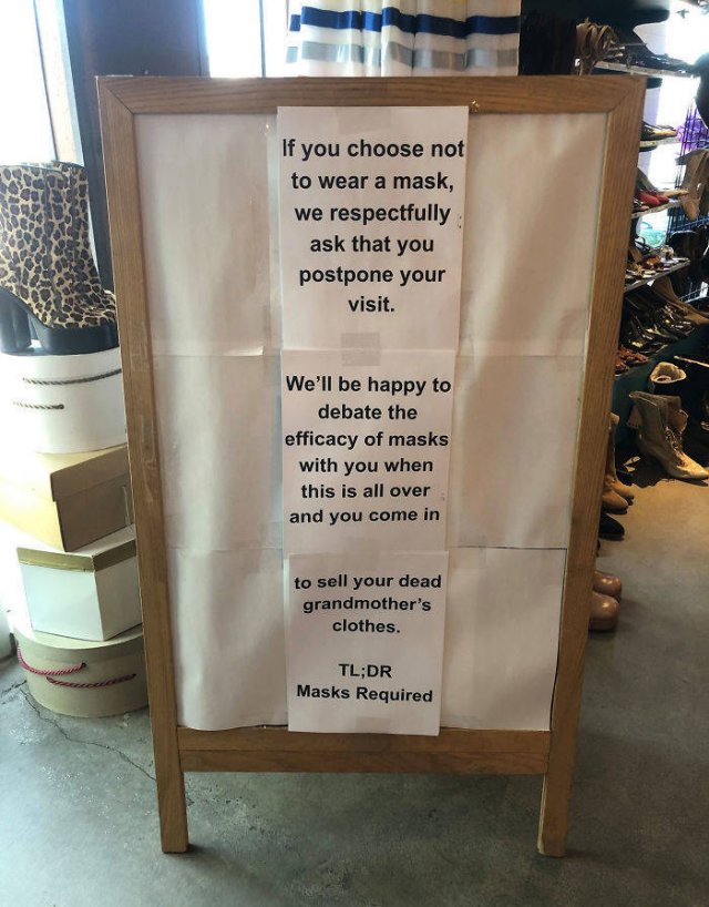 Quarantine Signs From Shops And Restaurants (22 pics)