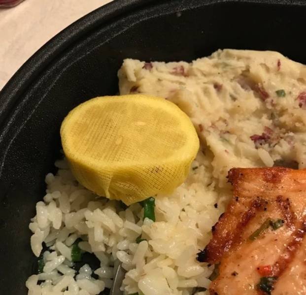 Everything's For Customers (21 pics)