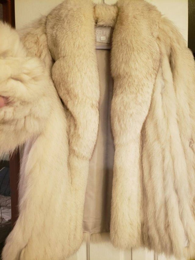 Cheap Thrift Store Treasures (26 pics)