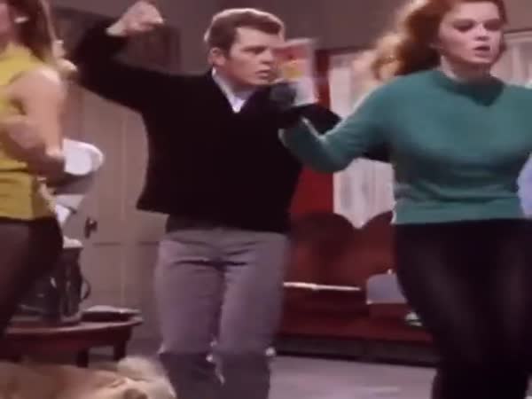 Vintage Shaking