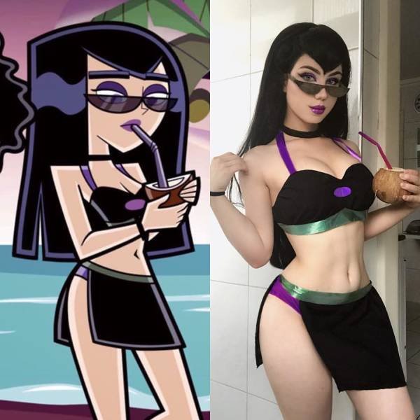 Cosplayer Maria (57 pics)