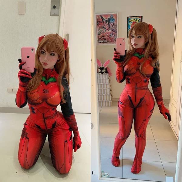 Cosplayer Maria (57 pics)