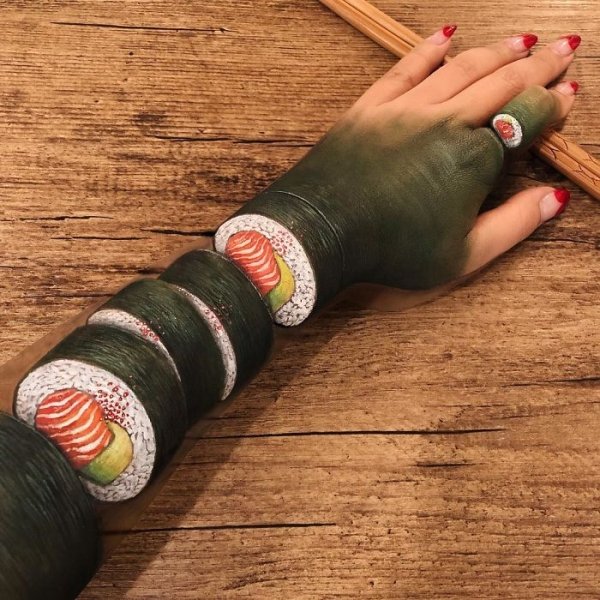 Body Art By Mimi Choi (29 pics)