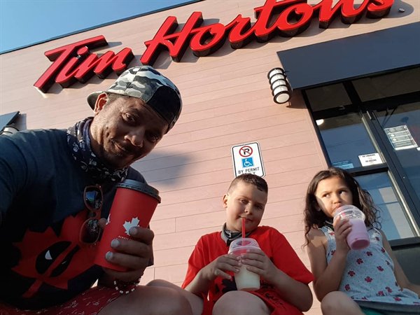 Only In Canada (22 pics)