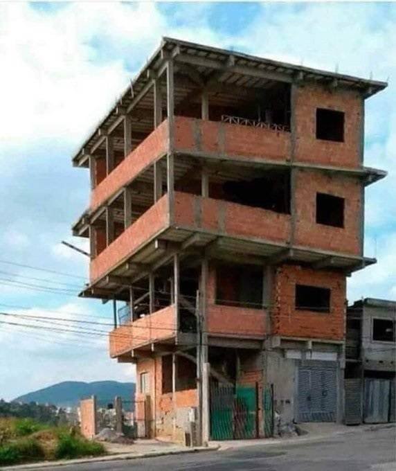 Architecture Fails (26 pics)