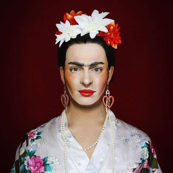 Makeup Transformations By Alexis Stone (51 pics) Makeup Transformations By Alexis Stone (51 pics)