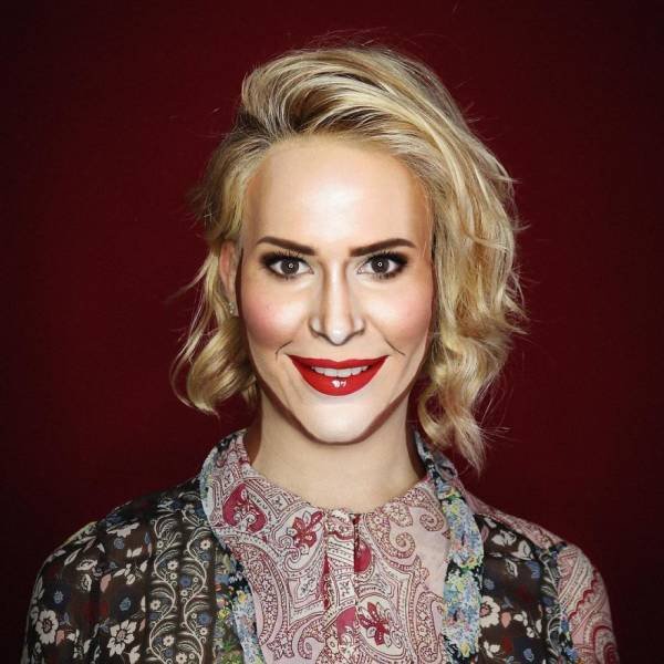 Makeup Transformations By Alexis Stone (51 pics) Makeup Transformations By Alexis Stone (51 pics)