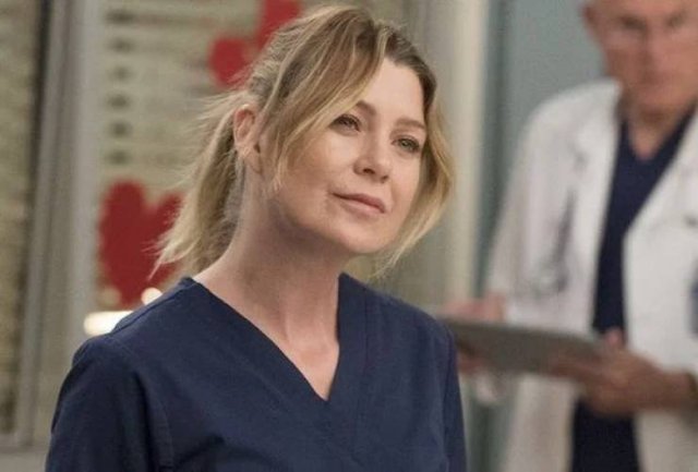 Actors' Role Salaries Compered To Real World Salaries (20 pics) Actors' Role Salaries Compered To Real World Salaries (20 pics)