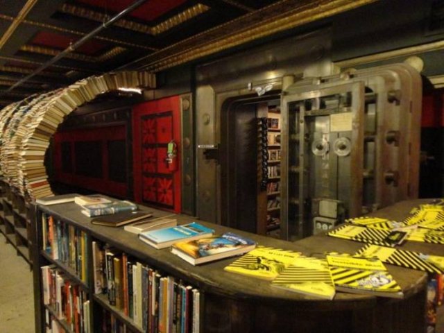 These Places Now Serve New Purposes (20 pics) These Places Now Serve New Purposes (20 pics)