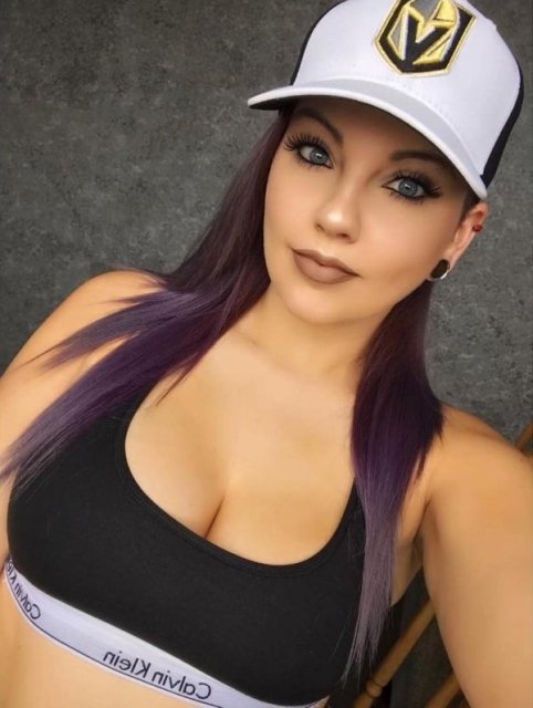 Sport Fan Girls (30 pics)