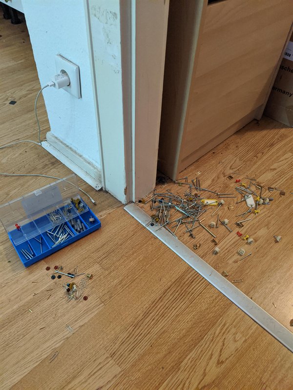Bad Days Happen (26 pics)