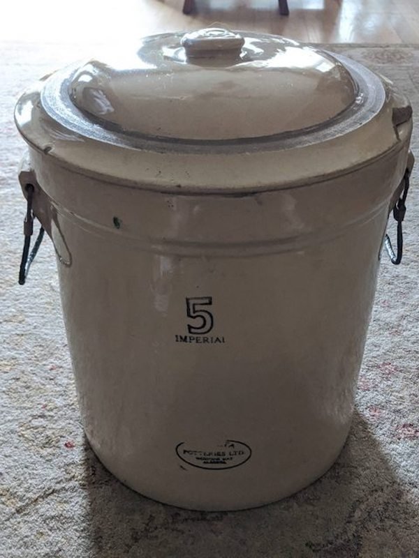 Cheat Thrift Shop Treasures (24 pics)