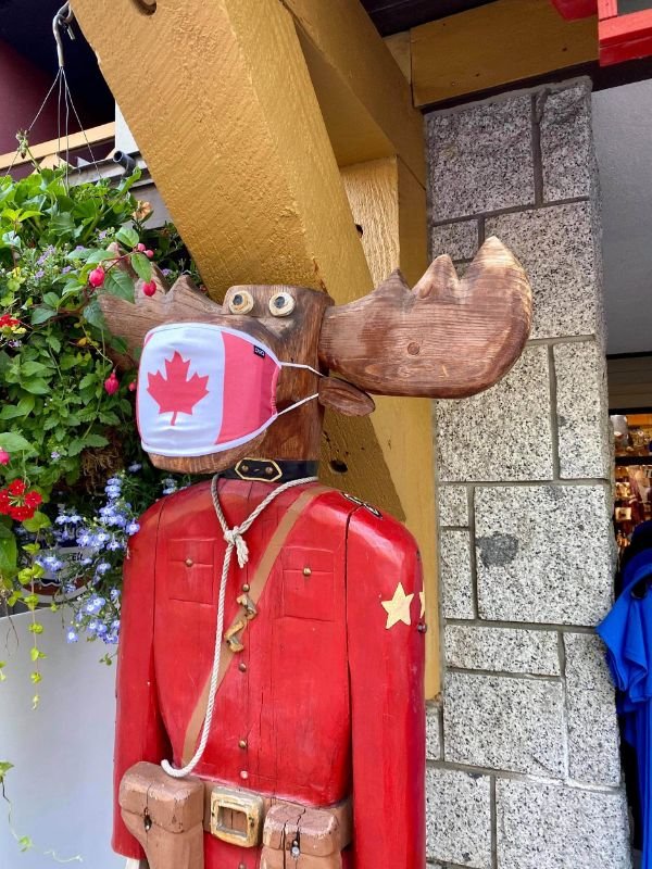 Only In Canada (21 pics)