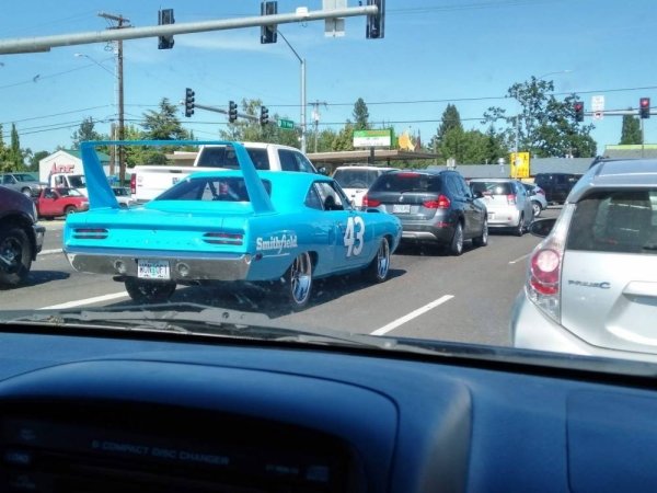 Weird Cars (34 pics)