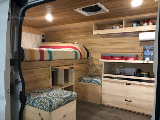 Van Life (25 pics)