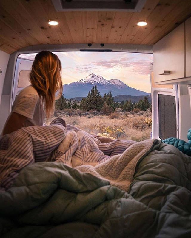 Van Life (25 pics)