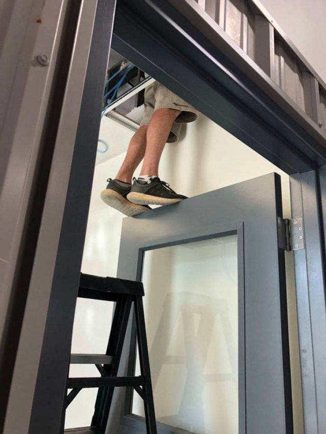 Everything's Possible (17 pics)
