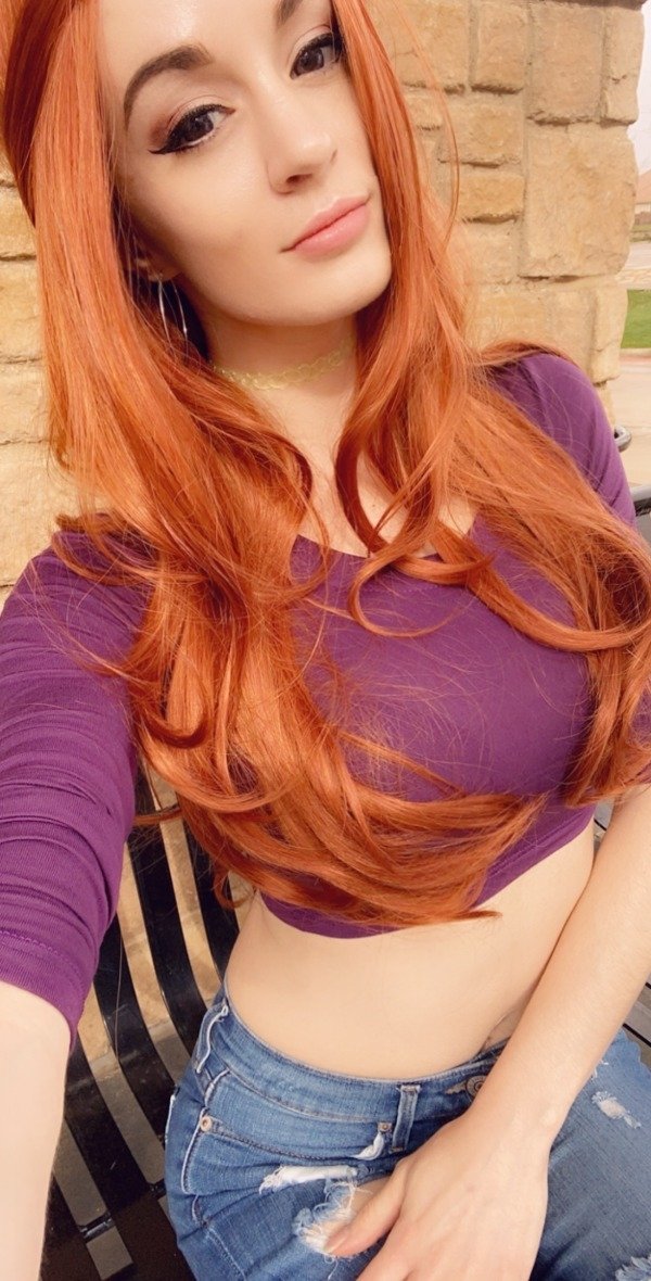 Girls With Dyed Hair (38 pics)