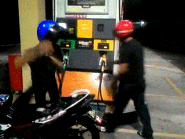 Acid Gifdump, August 5 (25 gifs)