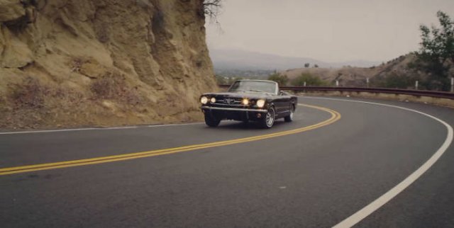 Jason Momoa Restored His Wife's 1965 Mustang (42 pics)