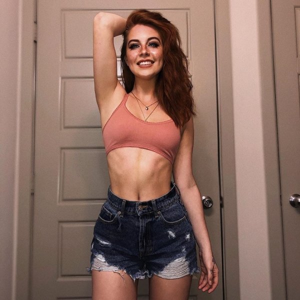 Girls With Freckles (35 pics)