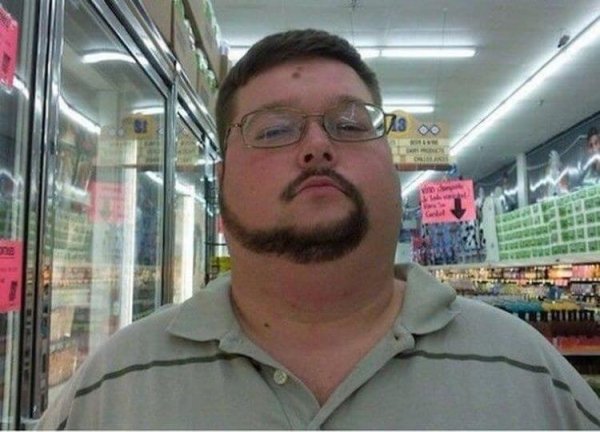 People Doing Stupid Things (30 pics)