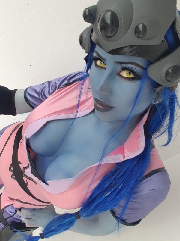 Cosplay Girls (38 pics)