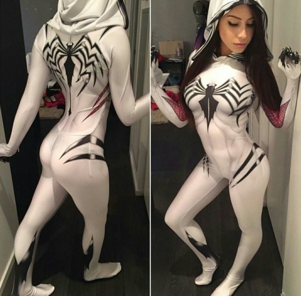 Cosplay Girls (38 pics)