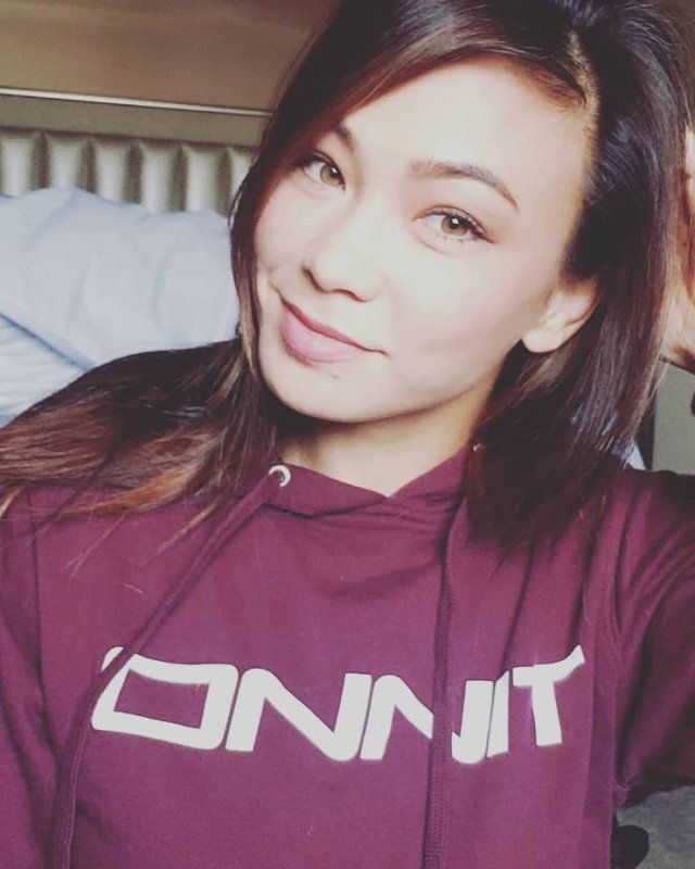 MMA Girls (43 pics)