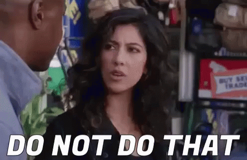 Things That People Can't Stand In Public (16 gifs)