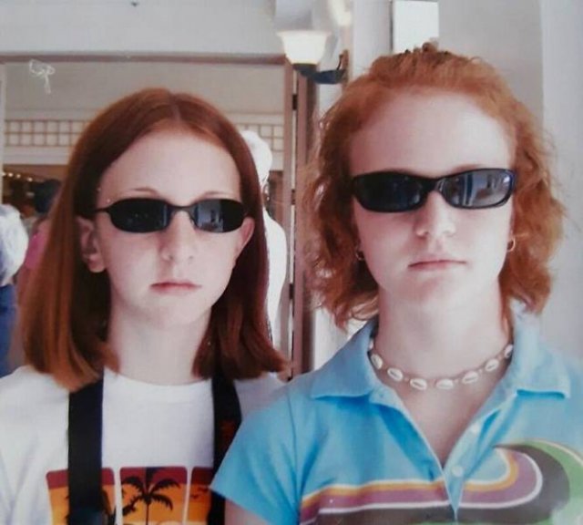 Photos We'd Like To Forget (49 pics)